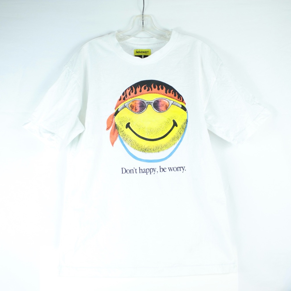 Market Studios White Smiley Face Graphic T-Shirt Mens Size M